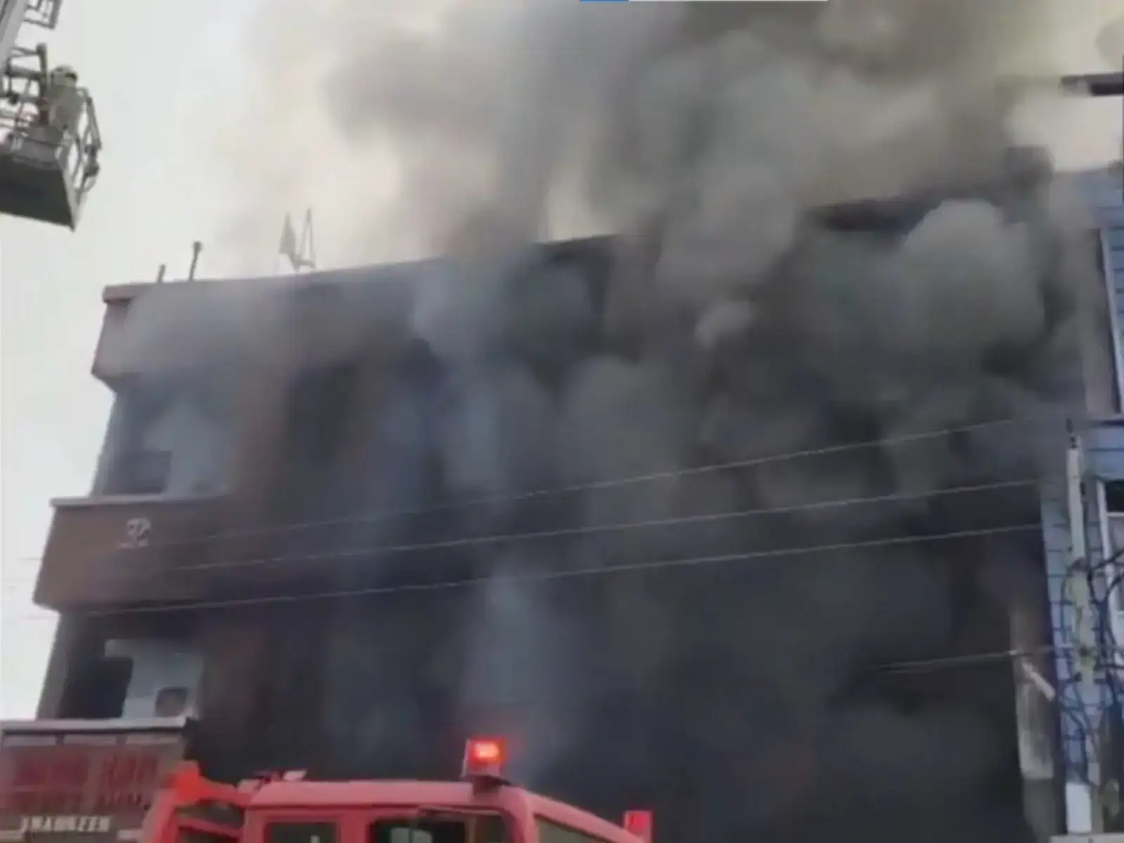 Fire breaks out in J-K's Poonch, nearly a dozen shops gutted