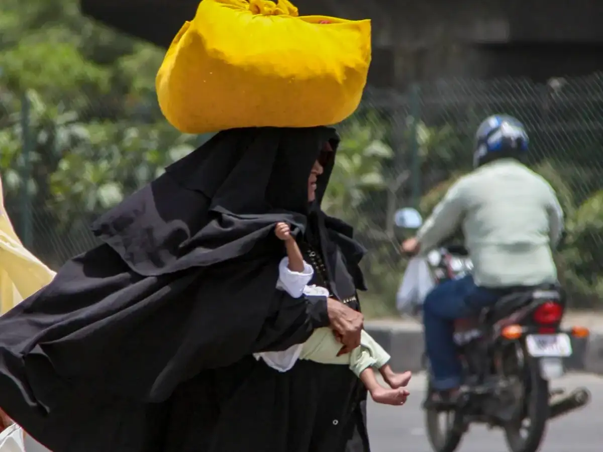 Heat, humidity of India's monsoon could extend summer heat s