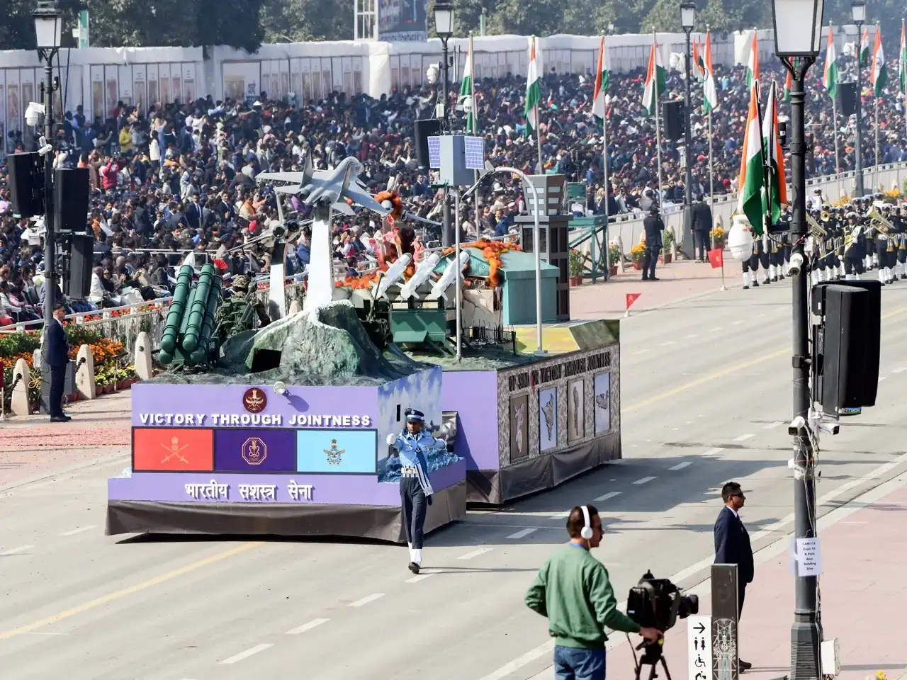 With approximately 190 warheads, India widens nuke arsenal l