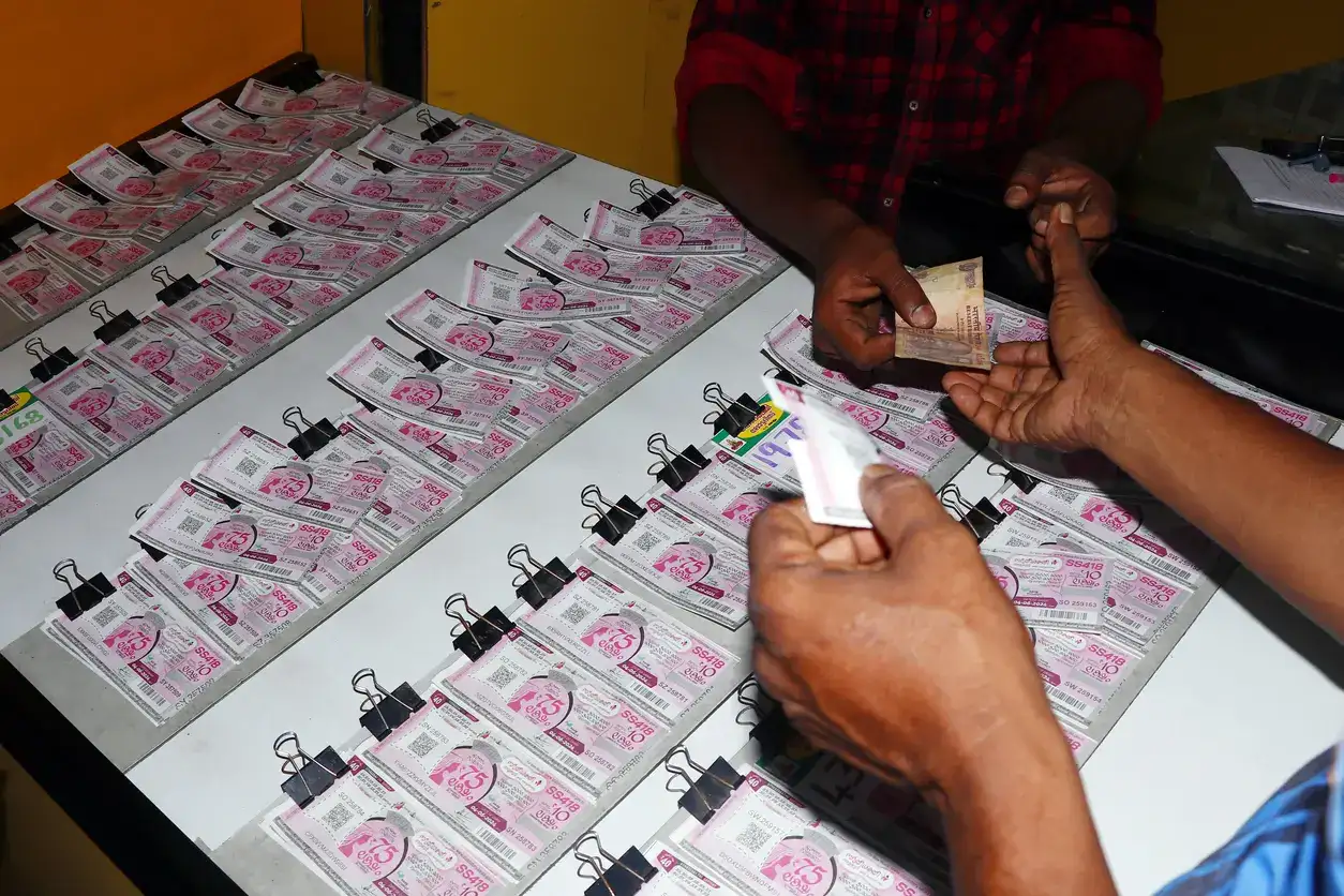 Sikkim State Dear Legend Monday Weekly Lottery result declar