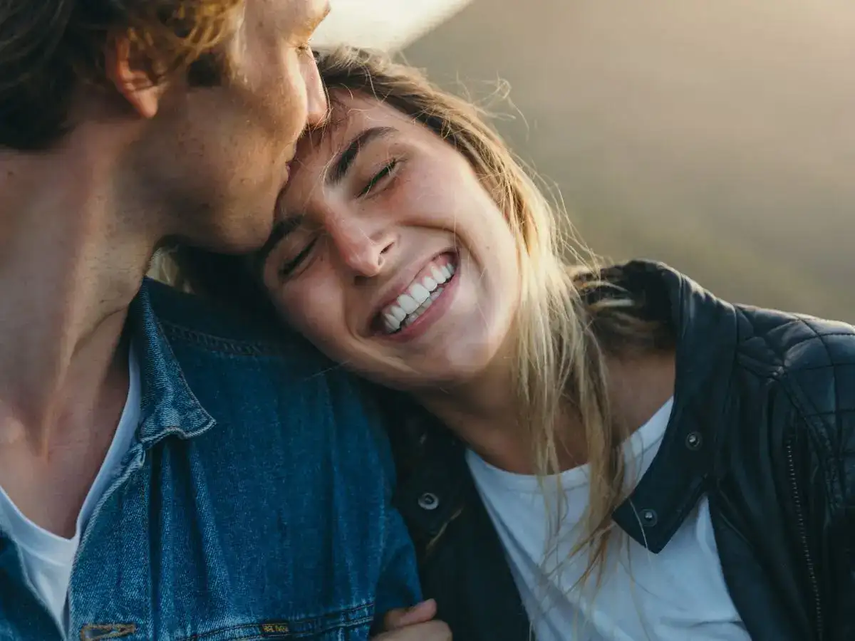 French Proverb of the Day on love: 'Life is slumber, love is