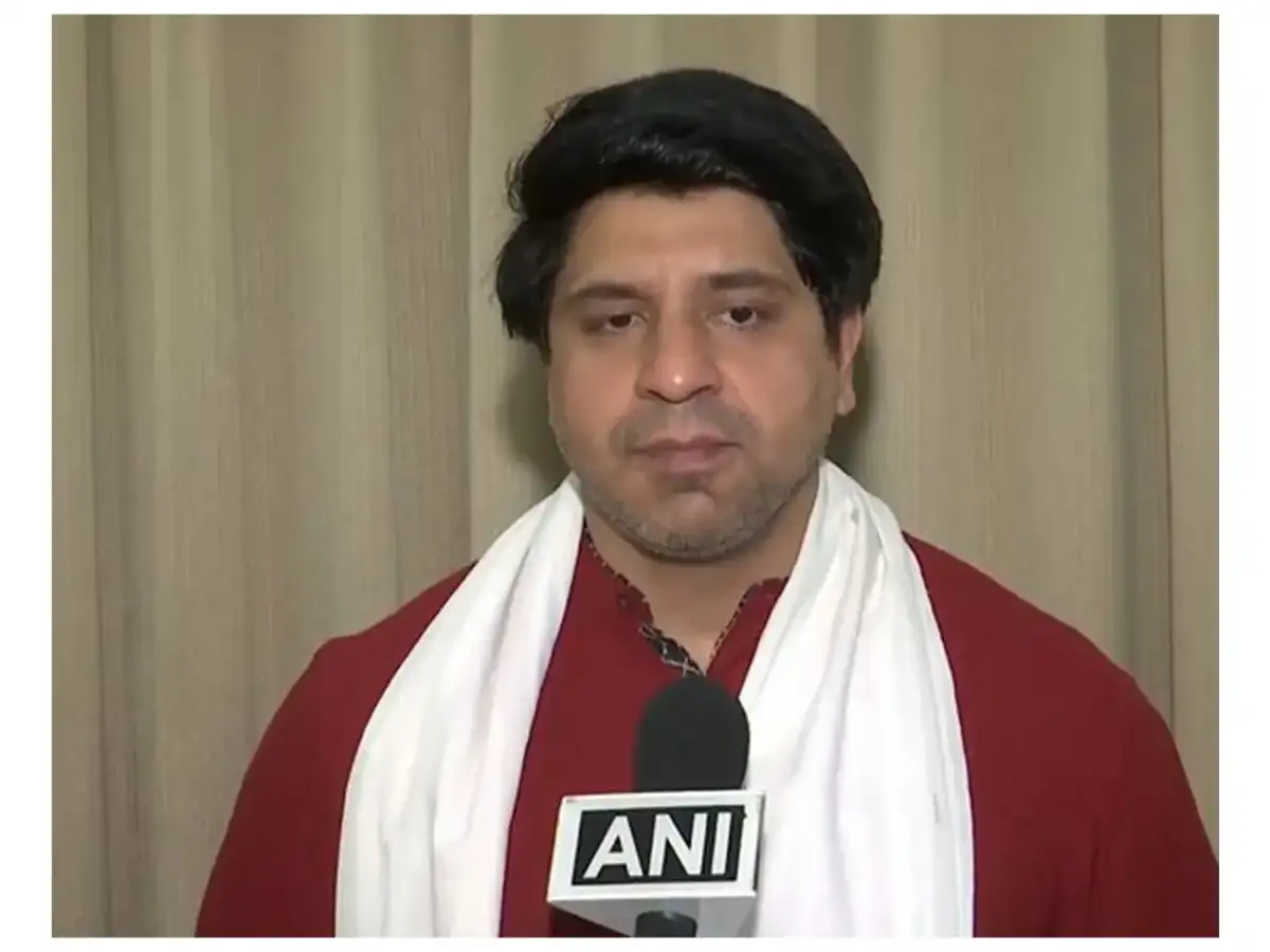"Party is slipping out of her hands": BJP's Shehzad Poonawal