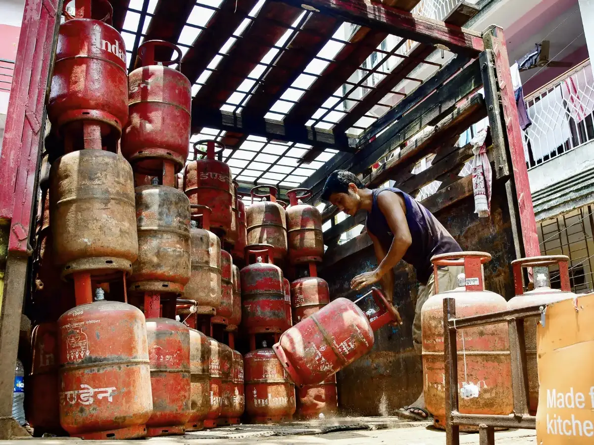 Modi govt intoxicated on power: Congress slams Cen