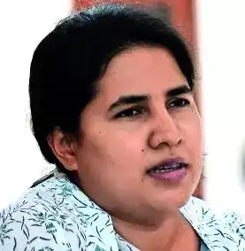 ED summons Veena Vijayan, CMRL directors for questioning