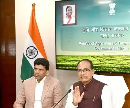 Shivraj Singh Chouhan meets states for smooth shift to VB-G 