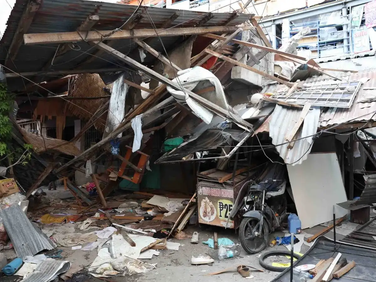 Philippines earthquake: Aftershocks complicate recovery from