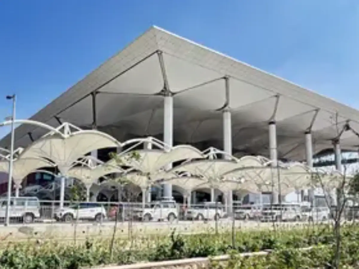 Noida airport to rely on cabs as flights begin on June 15