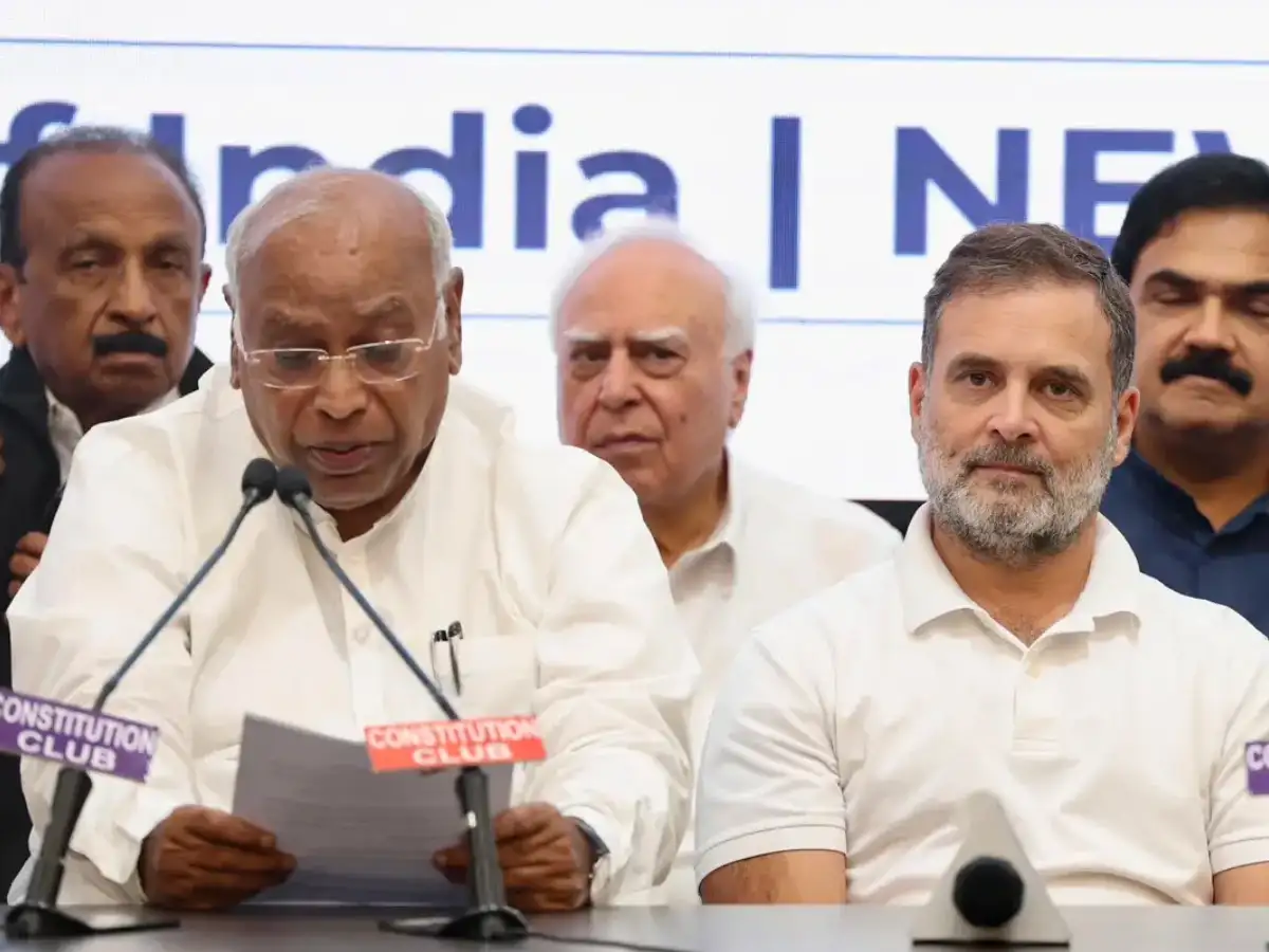 Congress to launch stir against economic woes, pap
