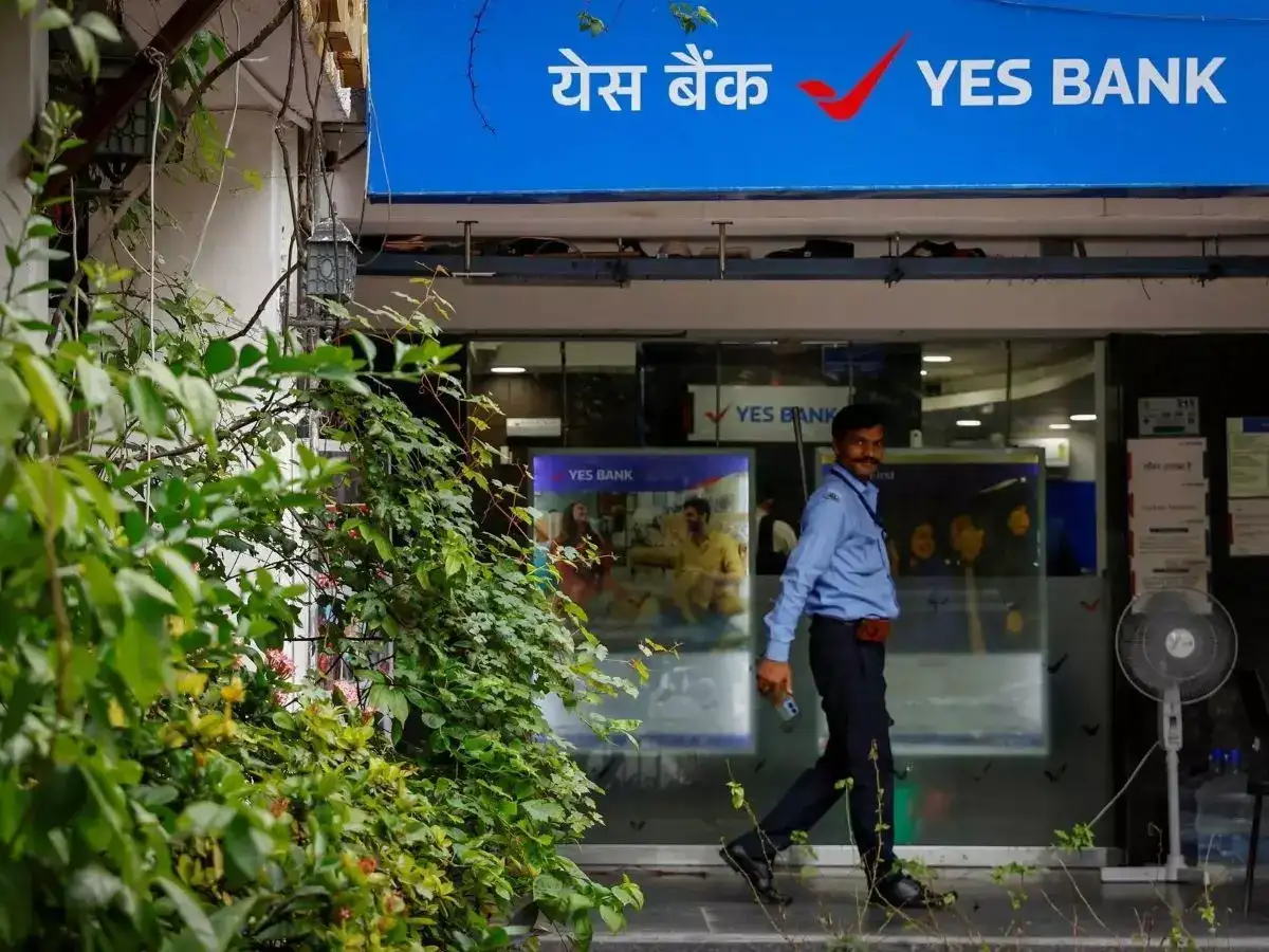 Yes Bank sees Indians tip-toeing back to deposits