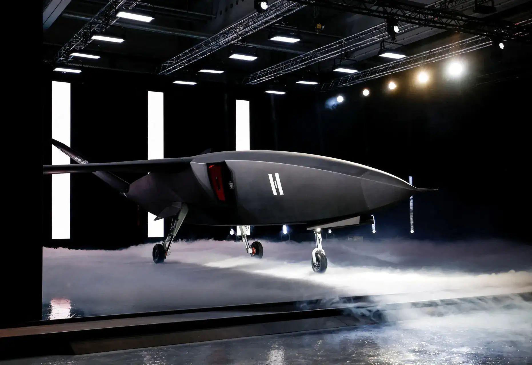 As Europe rearms, 'wingman' aircraft take centre stage