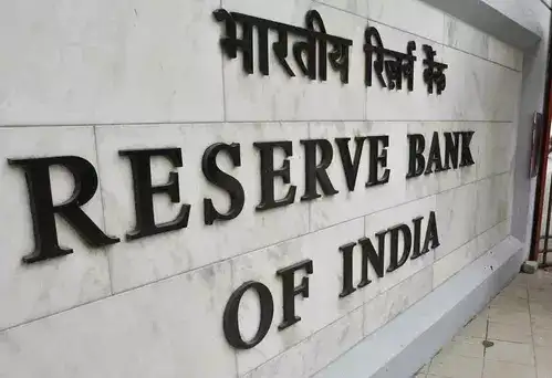 Banks seek RBI nod to let NRIs break &amp; rebook existing deposits