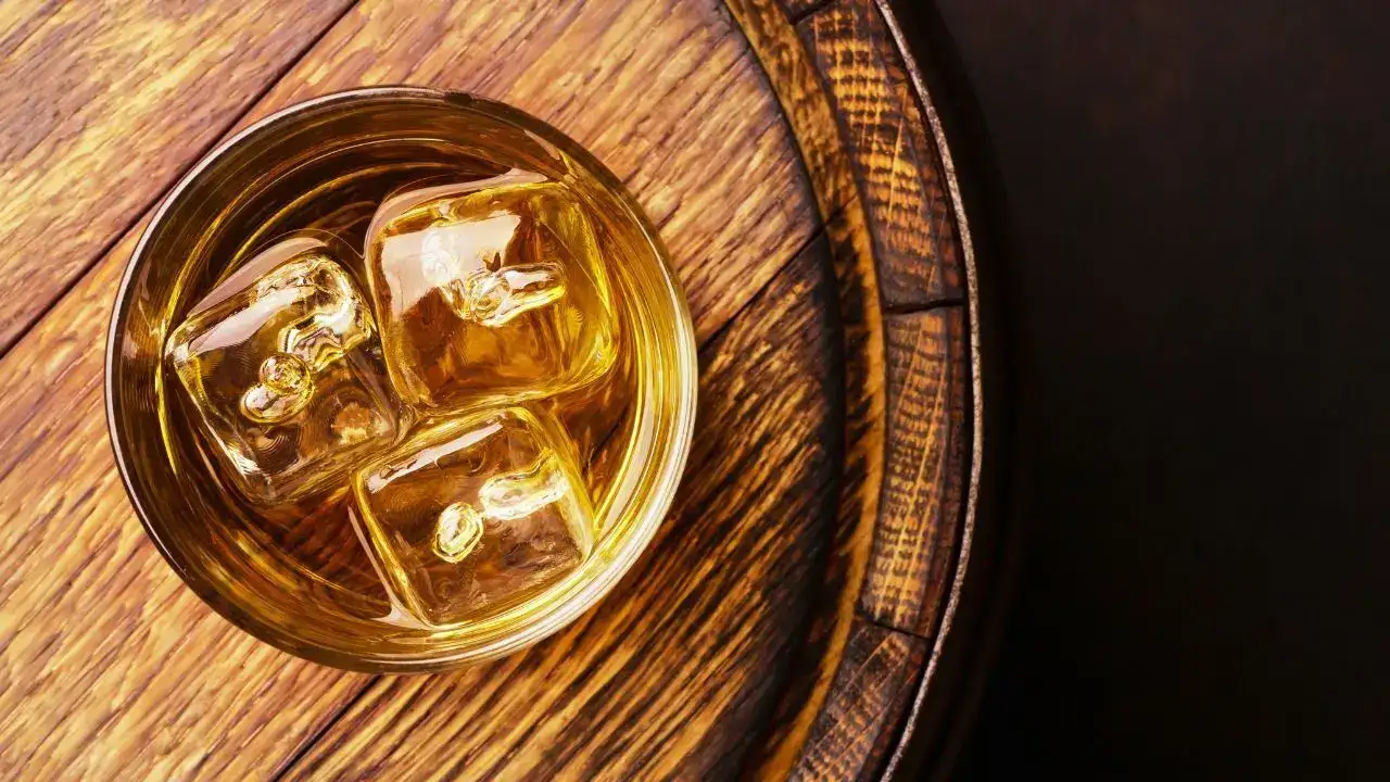 ET Graphics: The crown in 2025 goes to a royal whisky brand