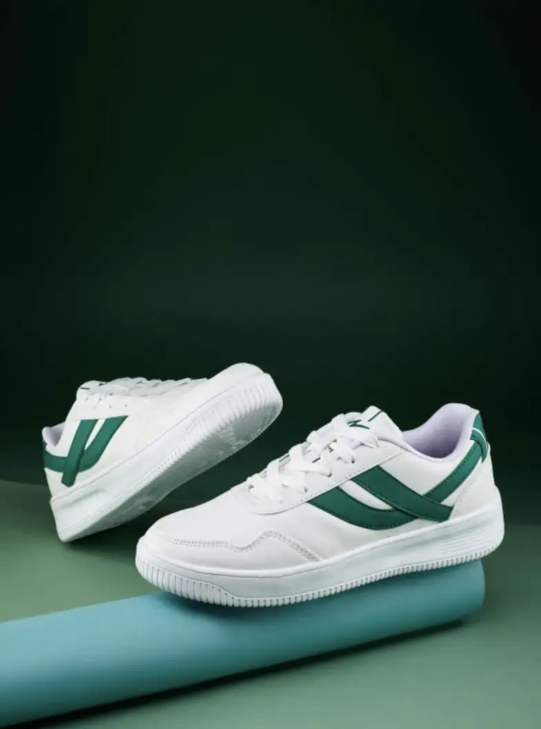 Image for CampusOGL-13Women'sColourblockedLace-UpsSneakers