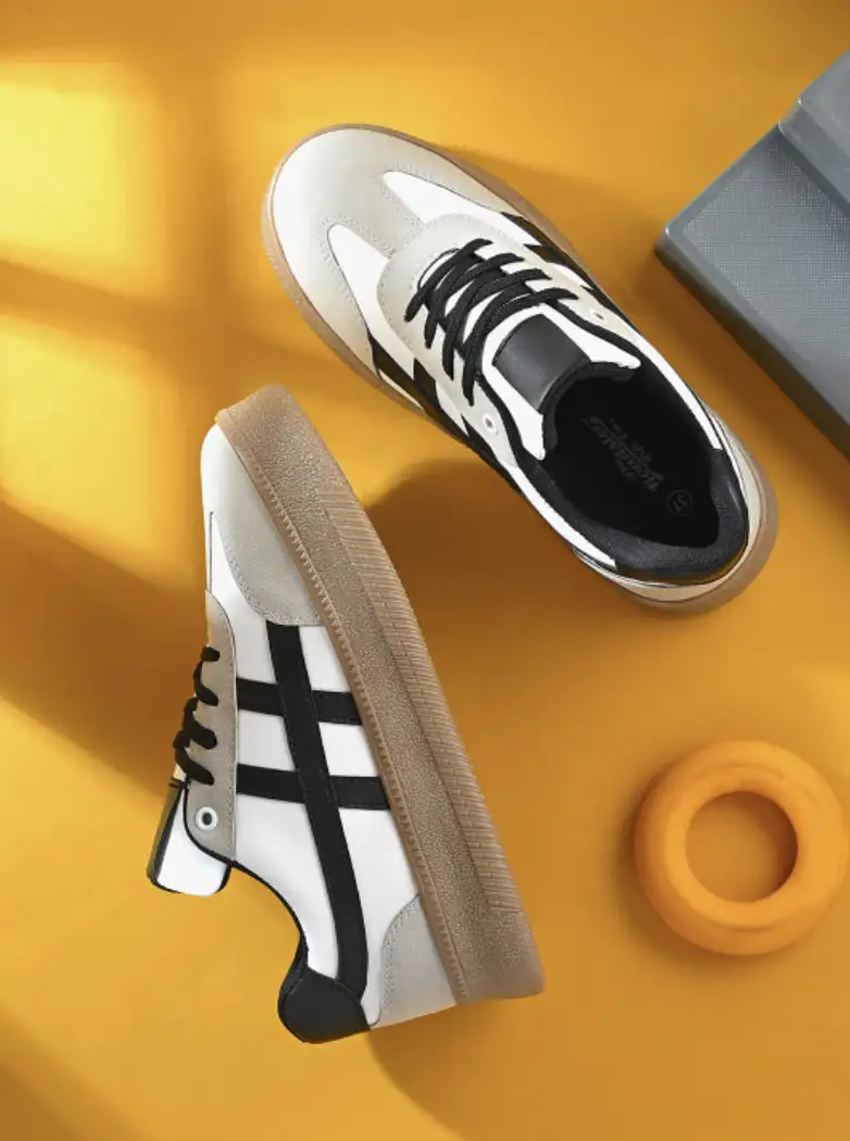 Image for RoadsterTheLifestyleCoWomenCasualSneakers