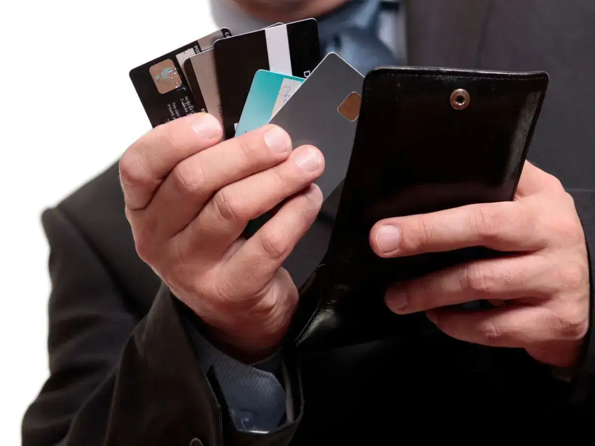 India's active credit cards cross 120 million in May