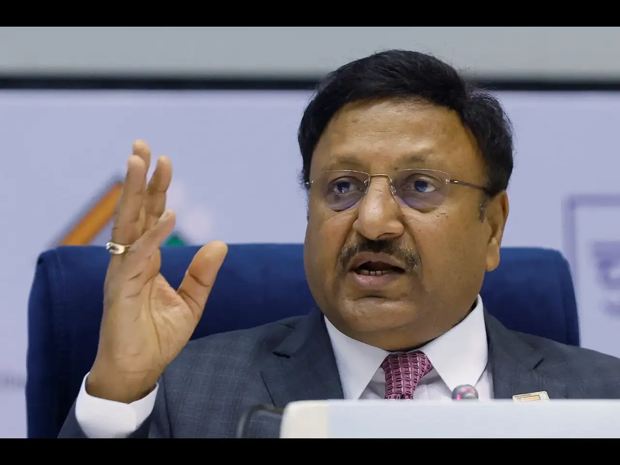 HDFC Bank appoints former financial services secretary Rajiv Kumar as new Non-Executive Chairman