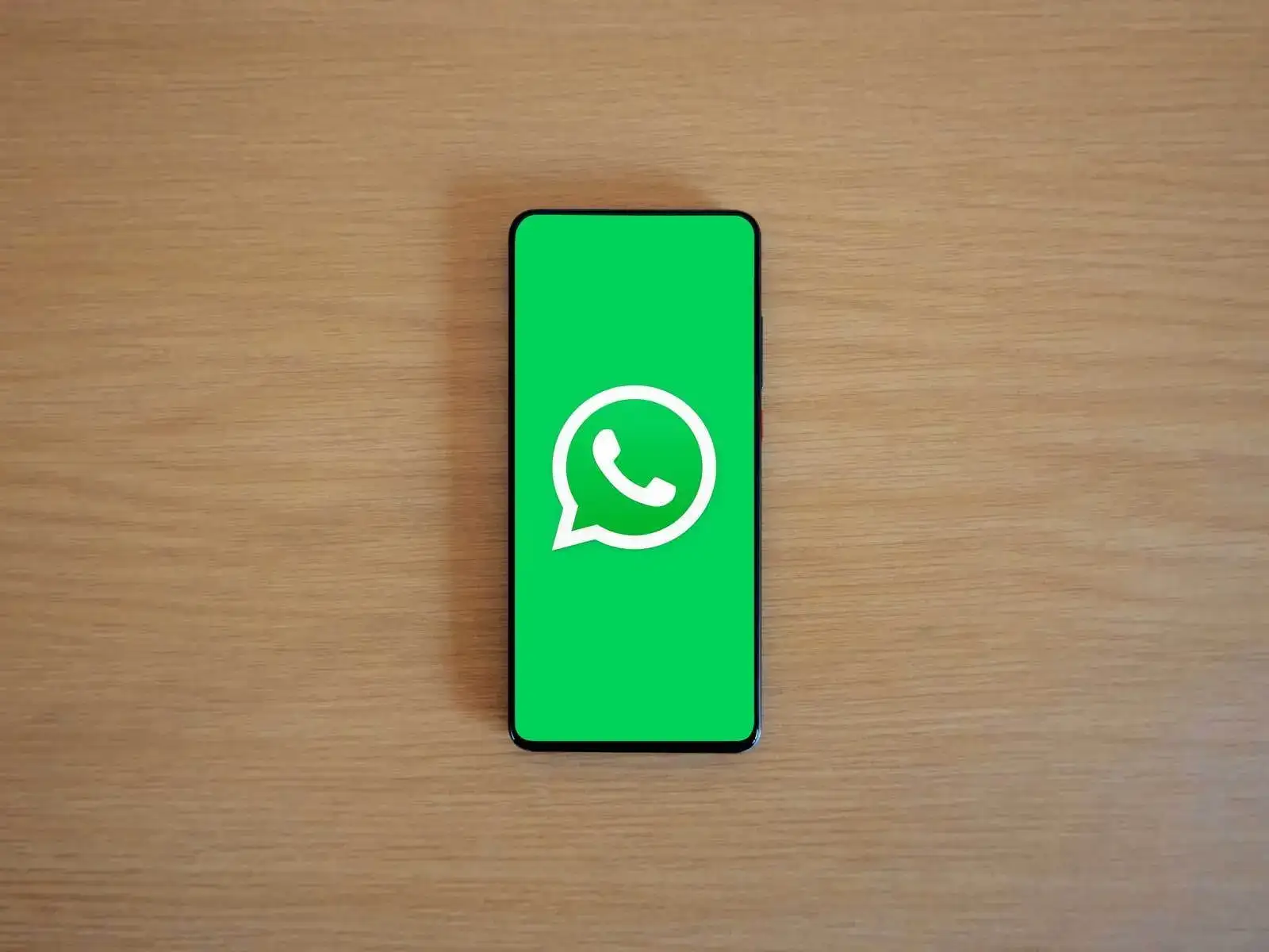 WhatsApp WhatsApp