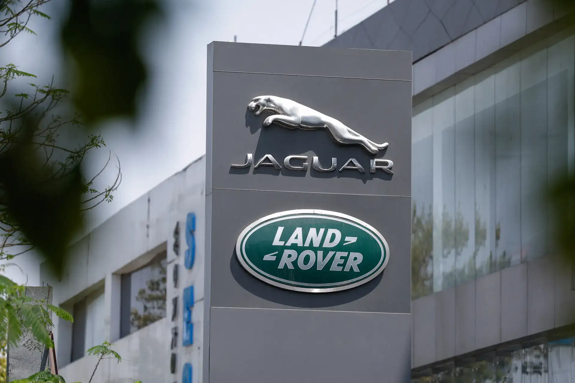 Jaguar Land Rover sales fall 15% amid supply crunch, Middle East unrest