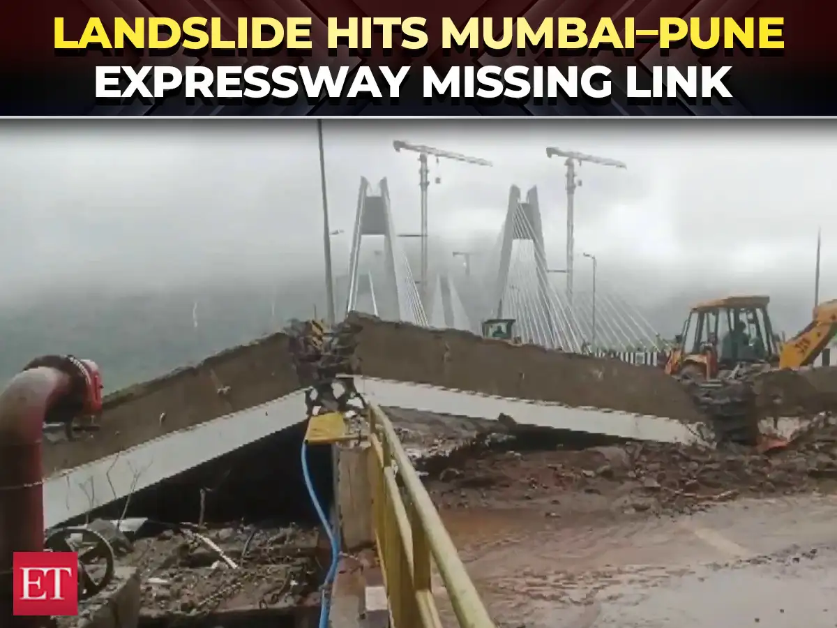Landslide hits Mumbai–Pune Expressway Missing Link near Khandala exit; traffic diverted