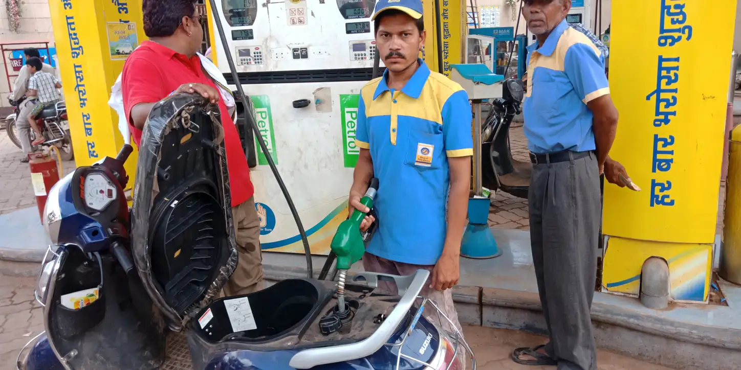 Near-zero E100 demand puts brakes on OMCs' E85 rollout