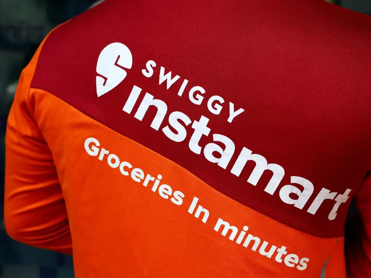 FSSAI issues 9 notices to Swiggy Instamart following customer complaints on contaminated food, milk