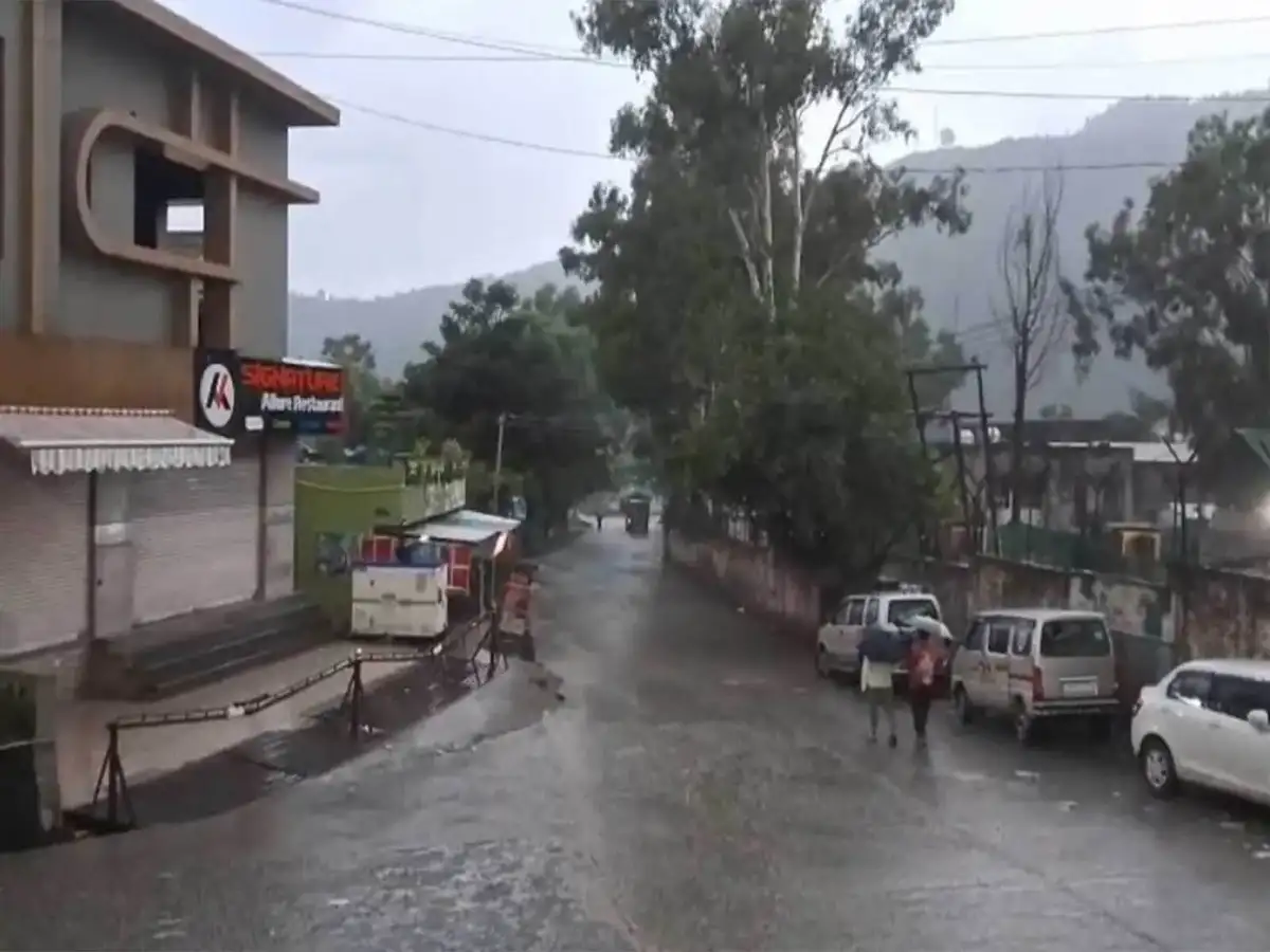 UAE expresses solidarity with India, conveys condolences over flood, landslide victims