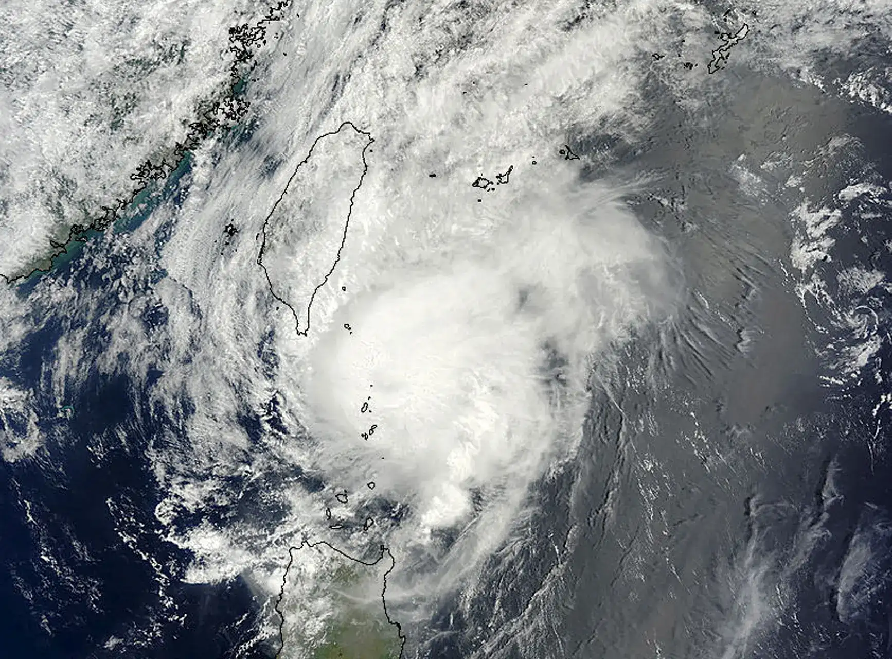China issues red alert as Typhoon Noul approaches