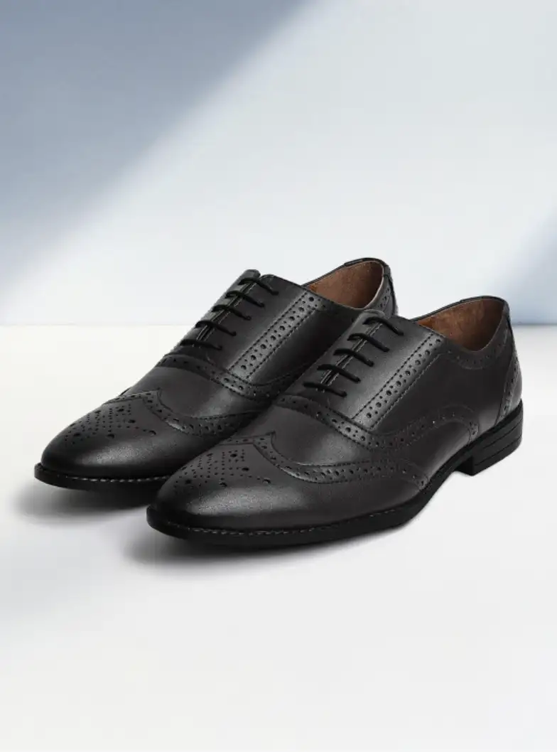 Image for LOUISSTITCHMenTexturedFormalLaceUpBrogueShoes