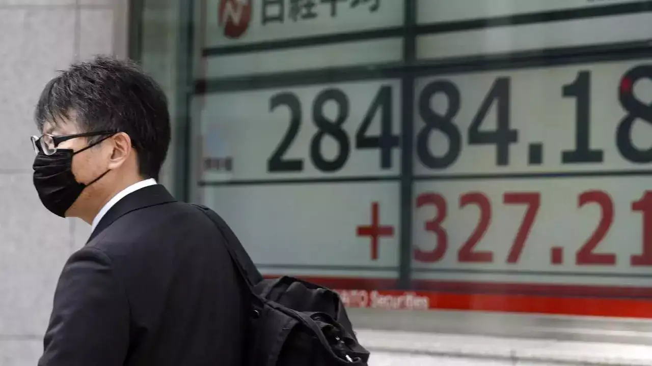 Global Market Today: Asian stocks advance on Hormuz deal hopes