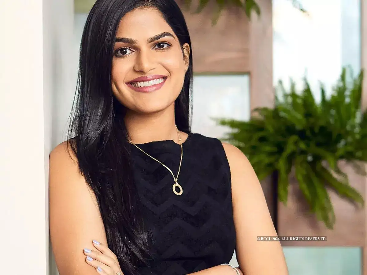 Image for AdwaitaNayar%2C33