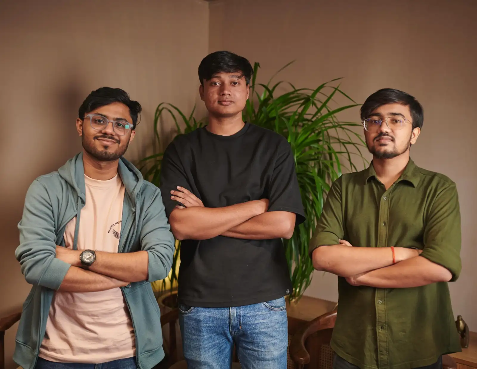 Image for L-RVishrantDave%2CPrateeshAwasthi%2CandAyushRanjan