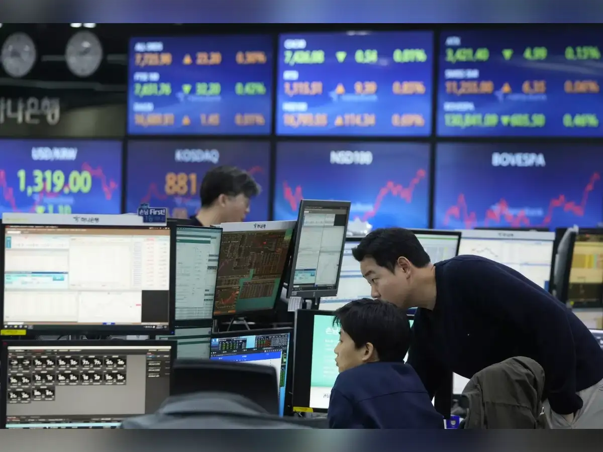 Global Market Today: Asian equities decline as chip selloff extends