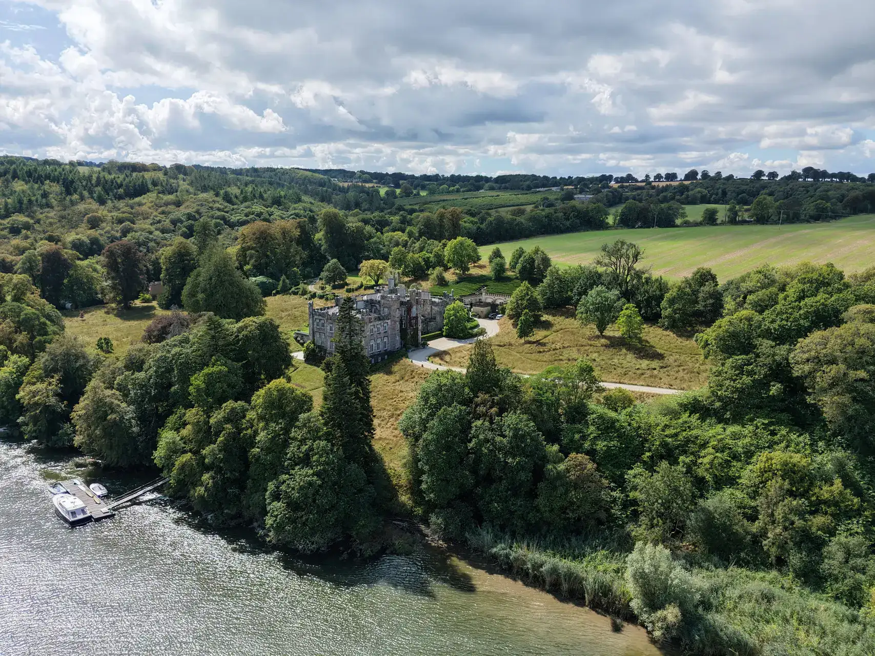 Meta’s Zuckerberg buys 19th-century castle in southeast of Ireland qhxidiqxkiqxxinv