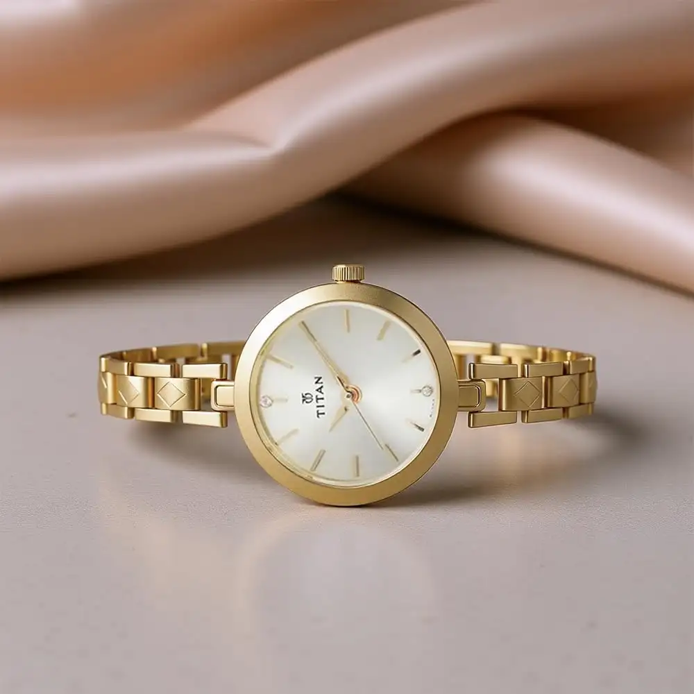 Image for TitanKarishmaAnalogChampagneDialWomen'sWatch