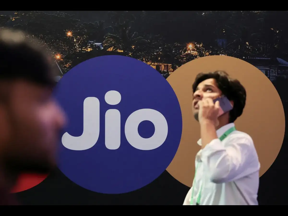 Reliance Jio IPO approved: Is it too late to buy RIL shares to be eligible for shareholder quota?