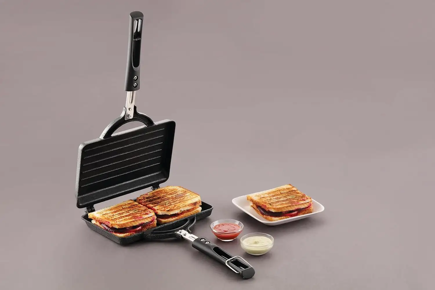 Image for TosaaNon-stickTwinSuperJumboGrillSandwichToaster