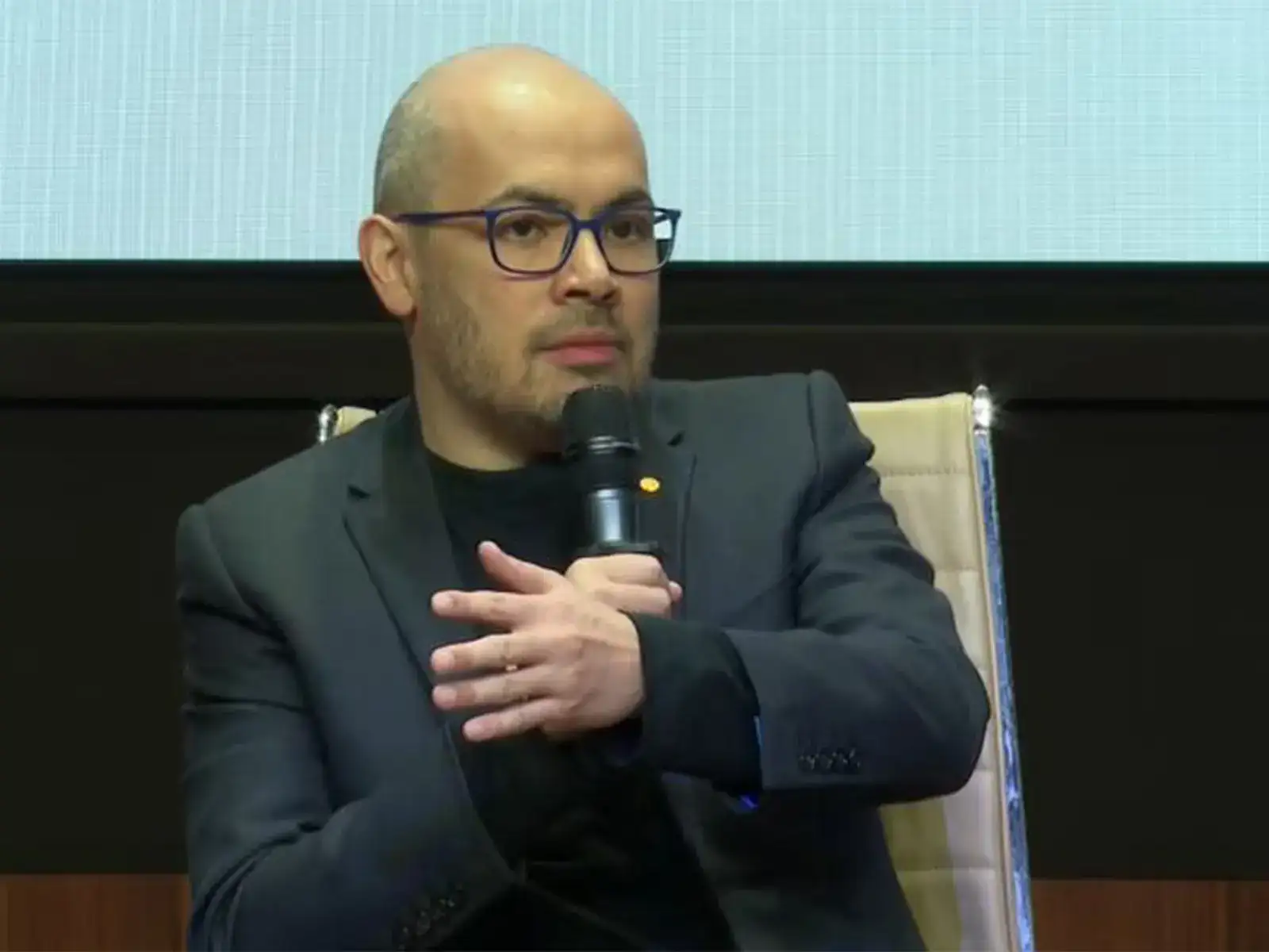 Google DeepMind cofounder Demis Hassabis backs Anthropic boss Dario Amodei's calls for AI slowdown