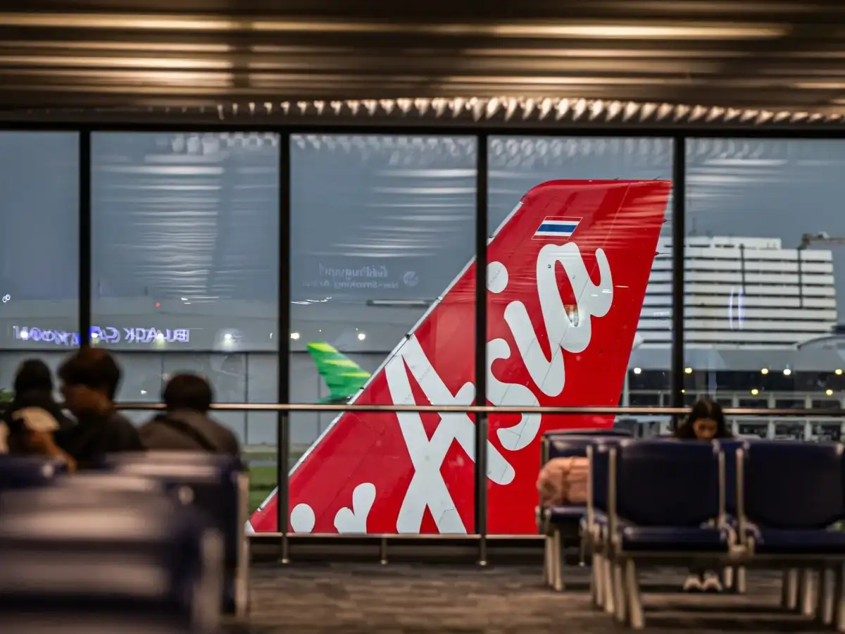 Malaysia talks to rival airlines as it monitors AirAsia's financial health, sources say 