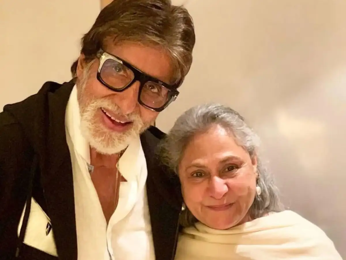 In 1982, a near-fatal ‘Coolie’ accident left doctors declaring Big B ‘clinically dead’; Amitabh Bachchan now has no pulse in his wrist 