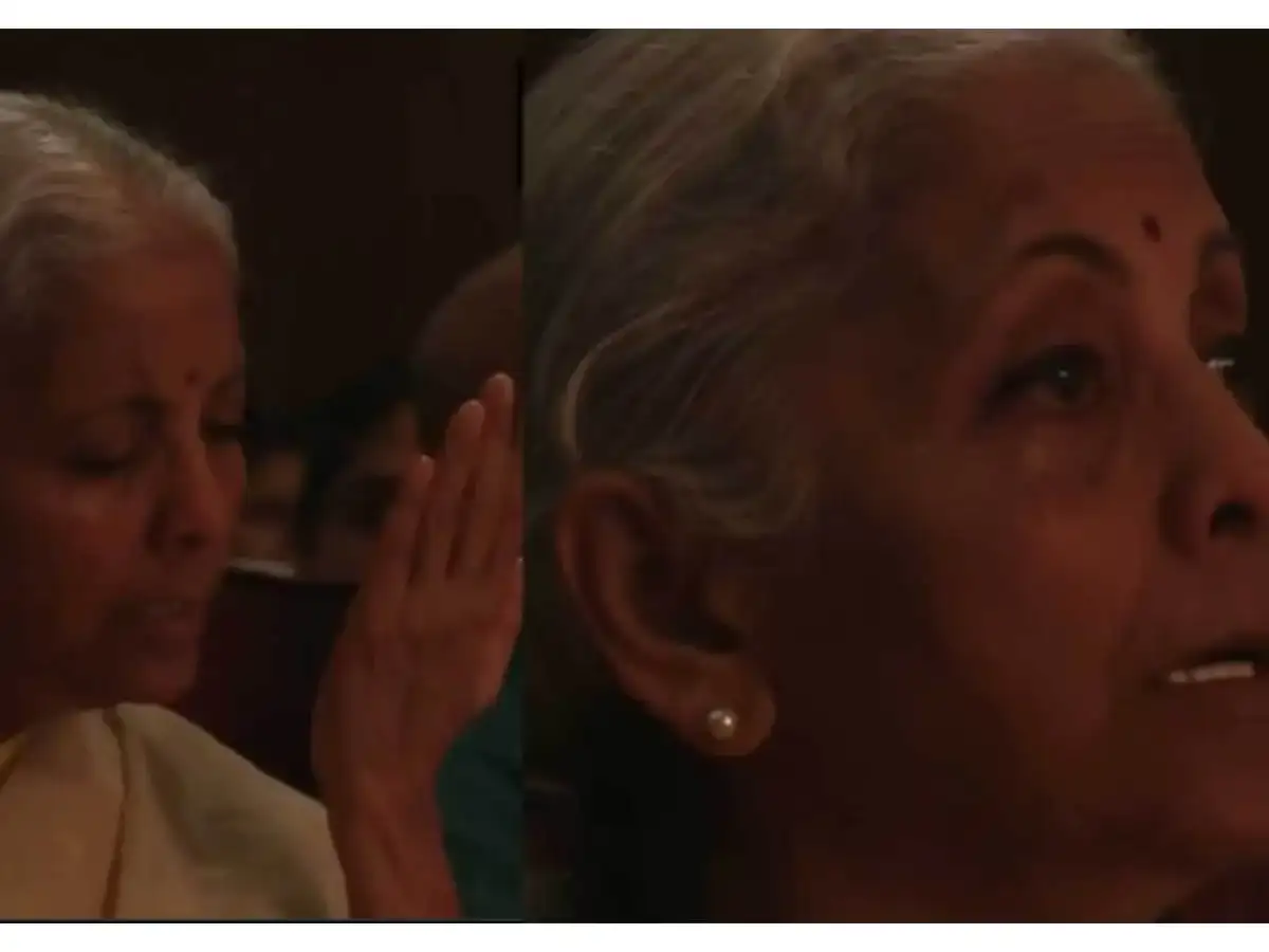 Nirmala Sitharaman cries while listening to legendary Carnatic vocalist M.S. Subbulakshmi at a Bengaluru event 