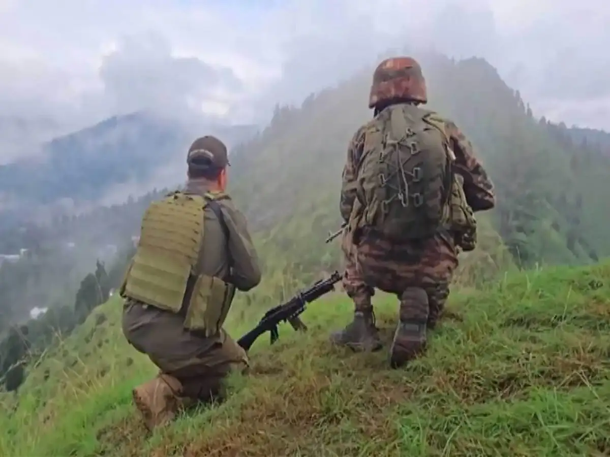 J&amp;K: Security tightened in Bhalesa as SOG intensifies search operations and patrolling 