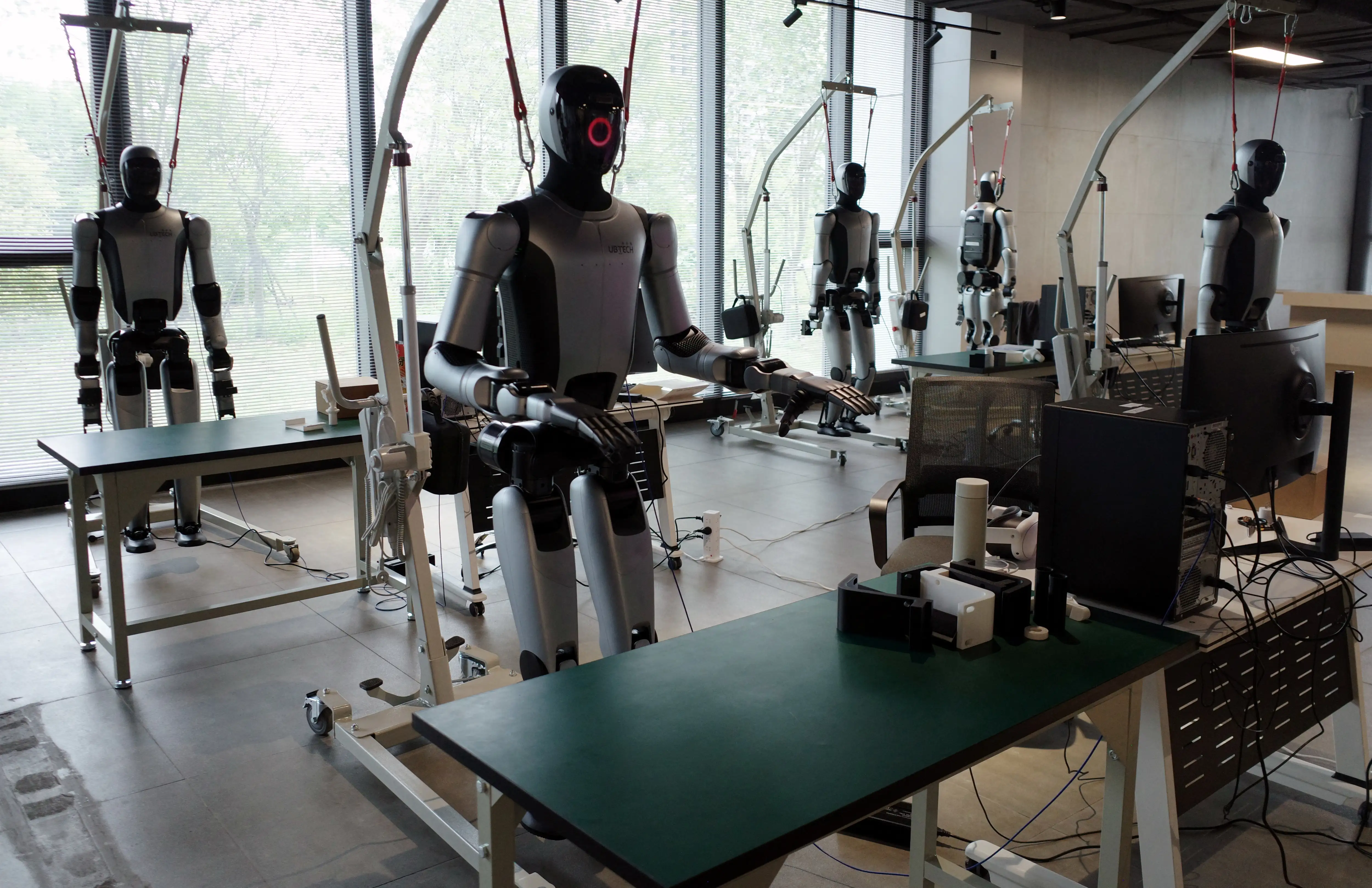 Humanoid robot sales tally hit 7,000 globally last year