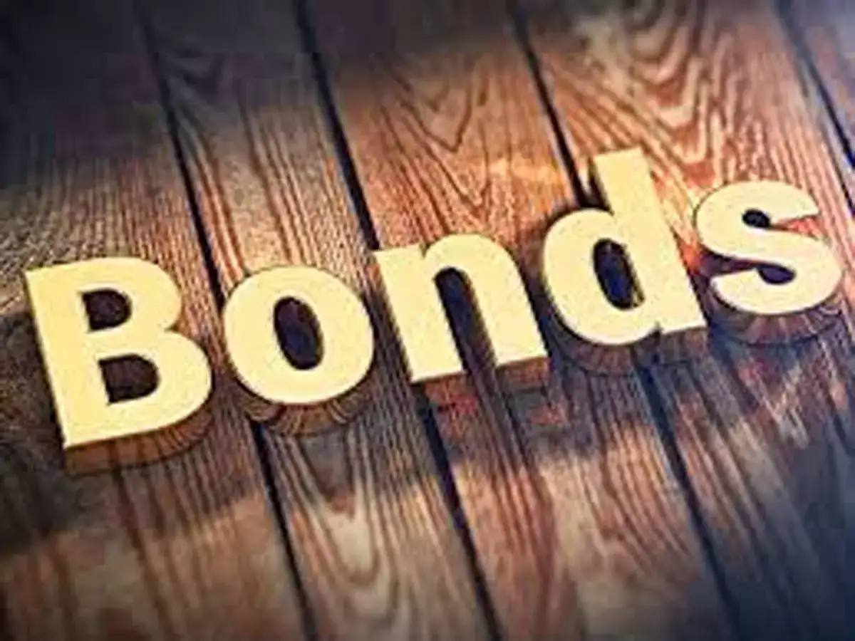India bonds calm as oil dip counters US selloff, RBI sales