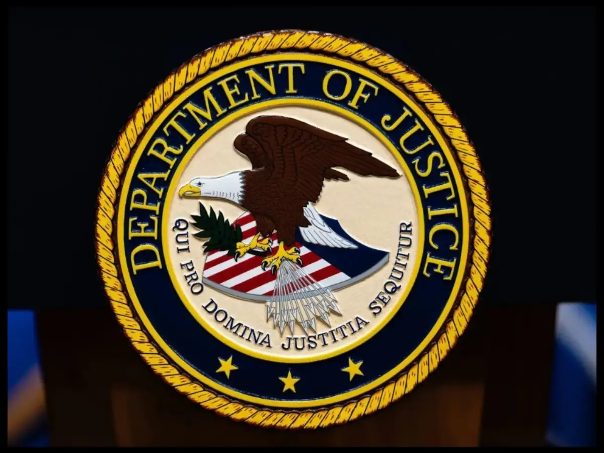 US Justice Dept says Trump can deny journalists White House access 