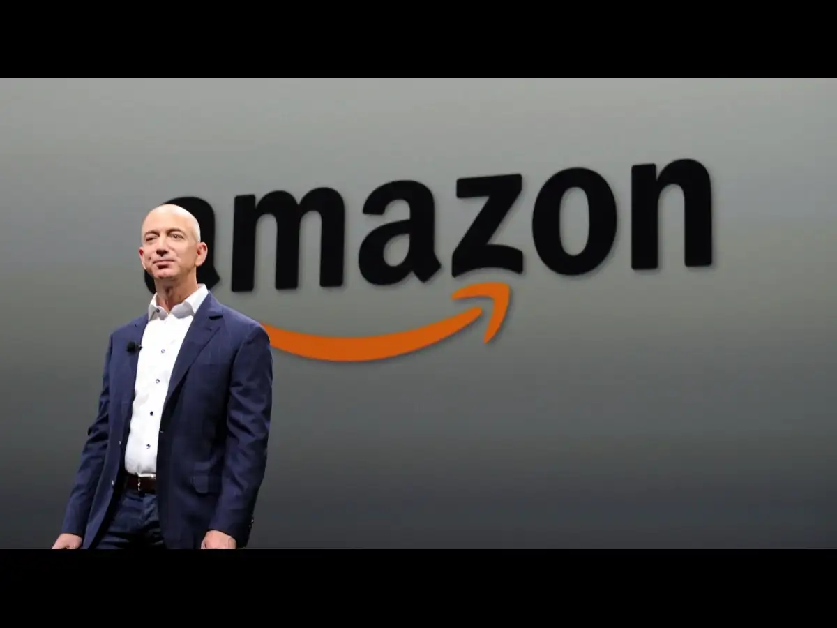 Jeff Bezos’ parents gave him $245,573 to start Amazon in 1995 despite his warning that the company had only a 30% chance of success —  what made them trust his risky internet business idea? 