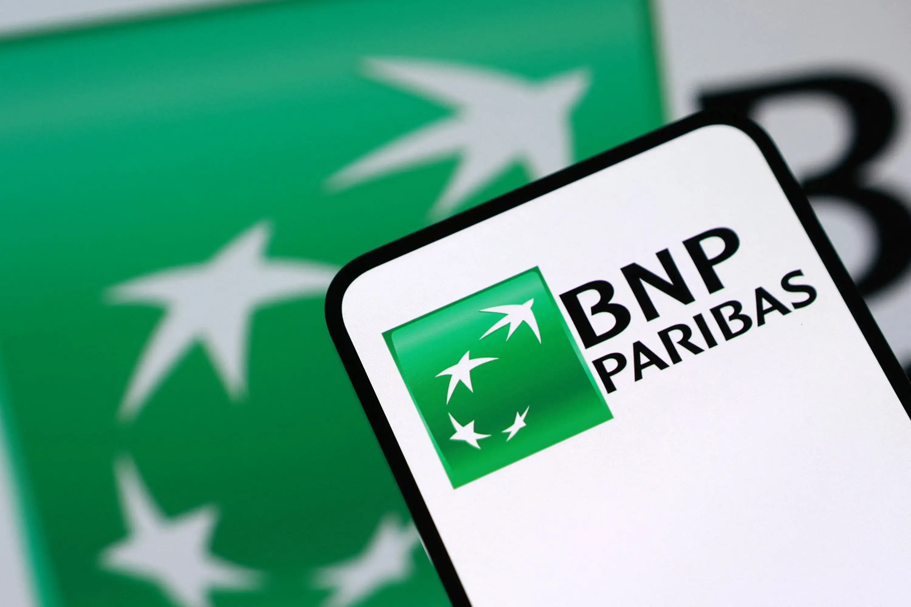 BNP Paribas to keep sensitive data off public cloud despite Google deal