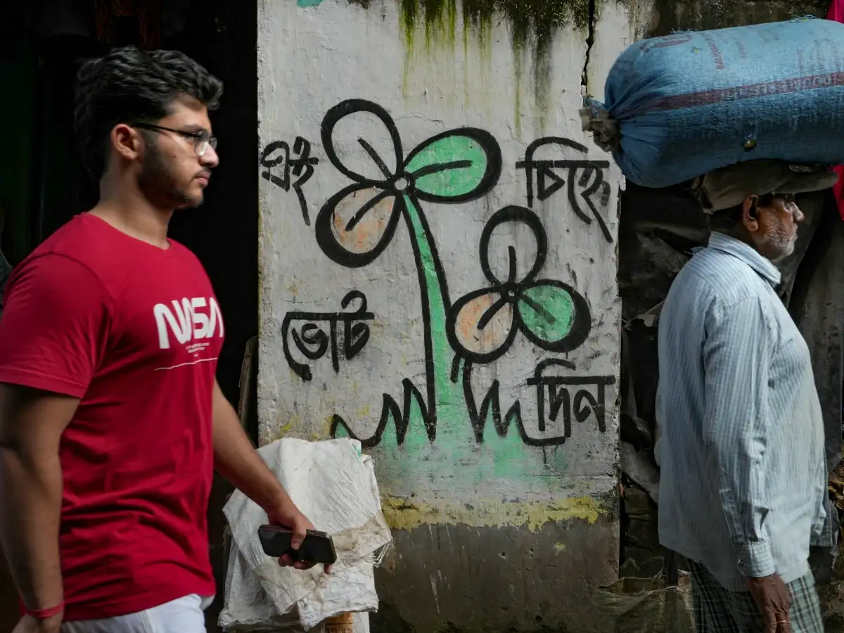 TMC name-symbol row: Supreme Court asks ECI for timeline 