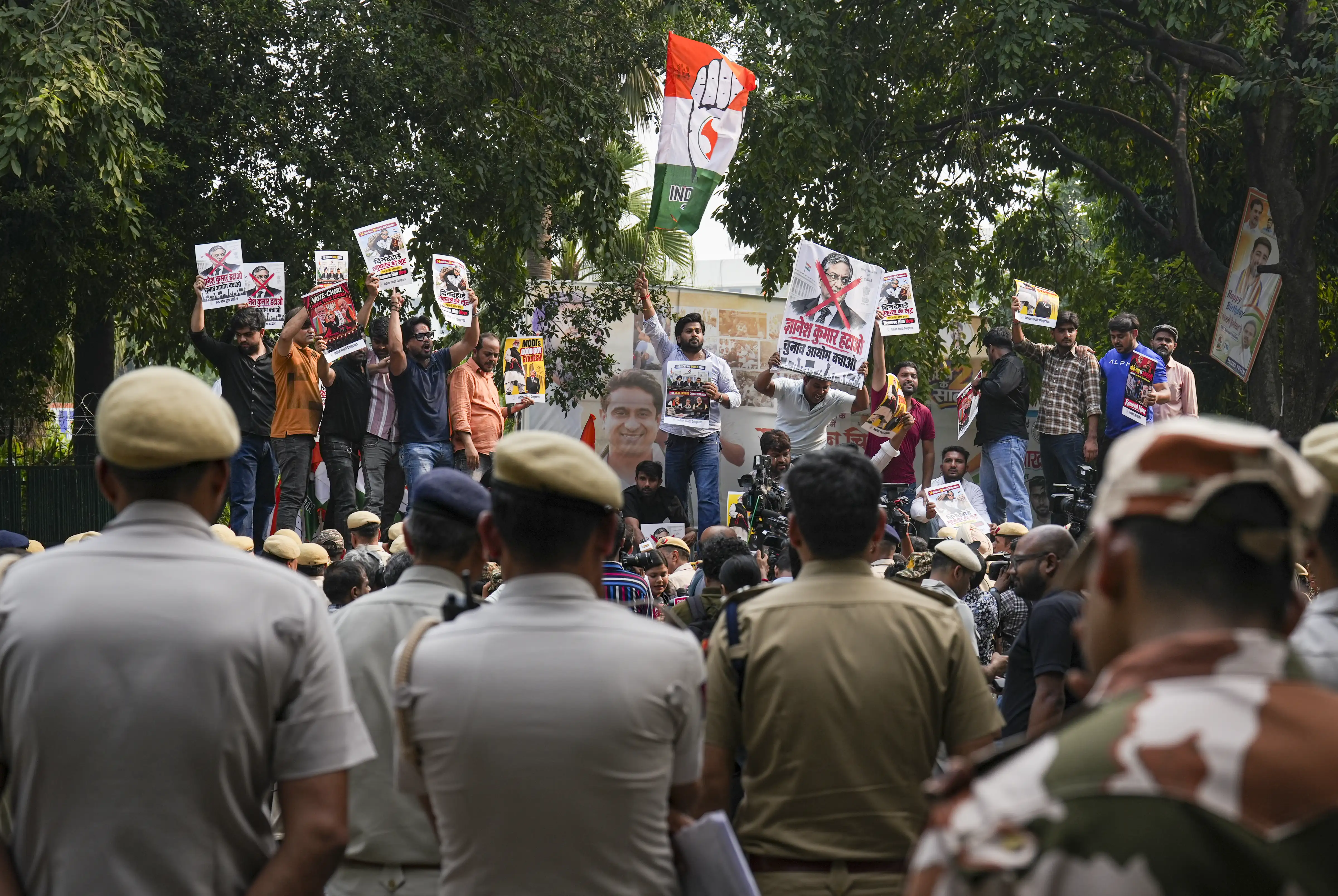 Congress protests against CEC Gyanesh Kumar spread across India; marches in Delhi, Chandigarh, Lucknow, Guwahati 