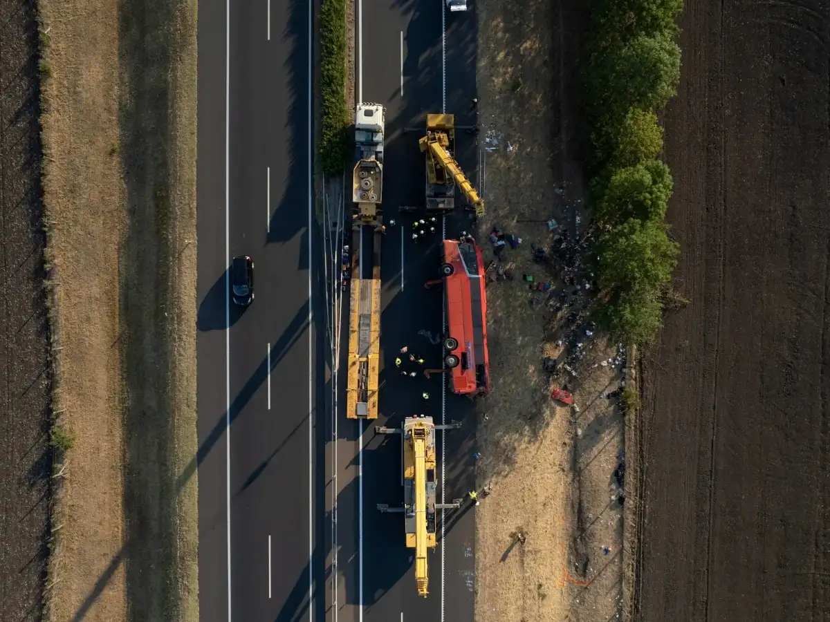 Bus crash in Iran's Markazi province kills 11, injures 24 due to driver fatigue 