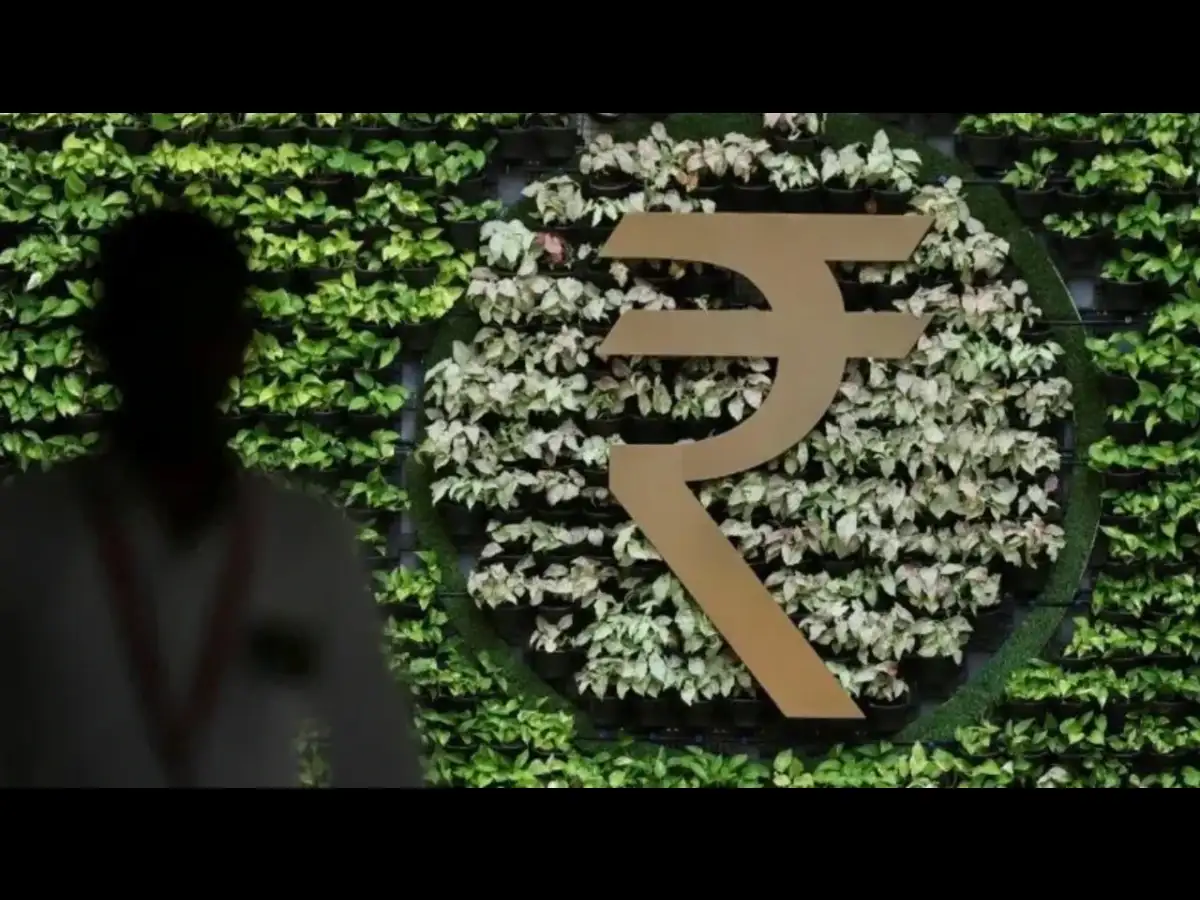 Rupee likely to trade in Rs 94.5-96 range in near term as dollar inflows fail to lift currency: Report